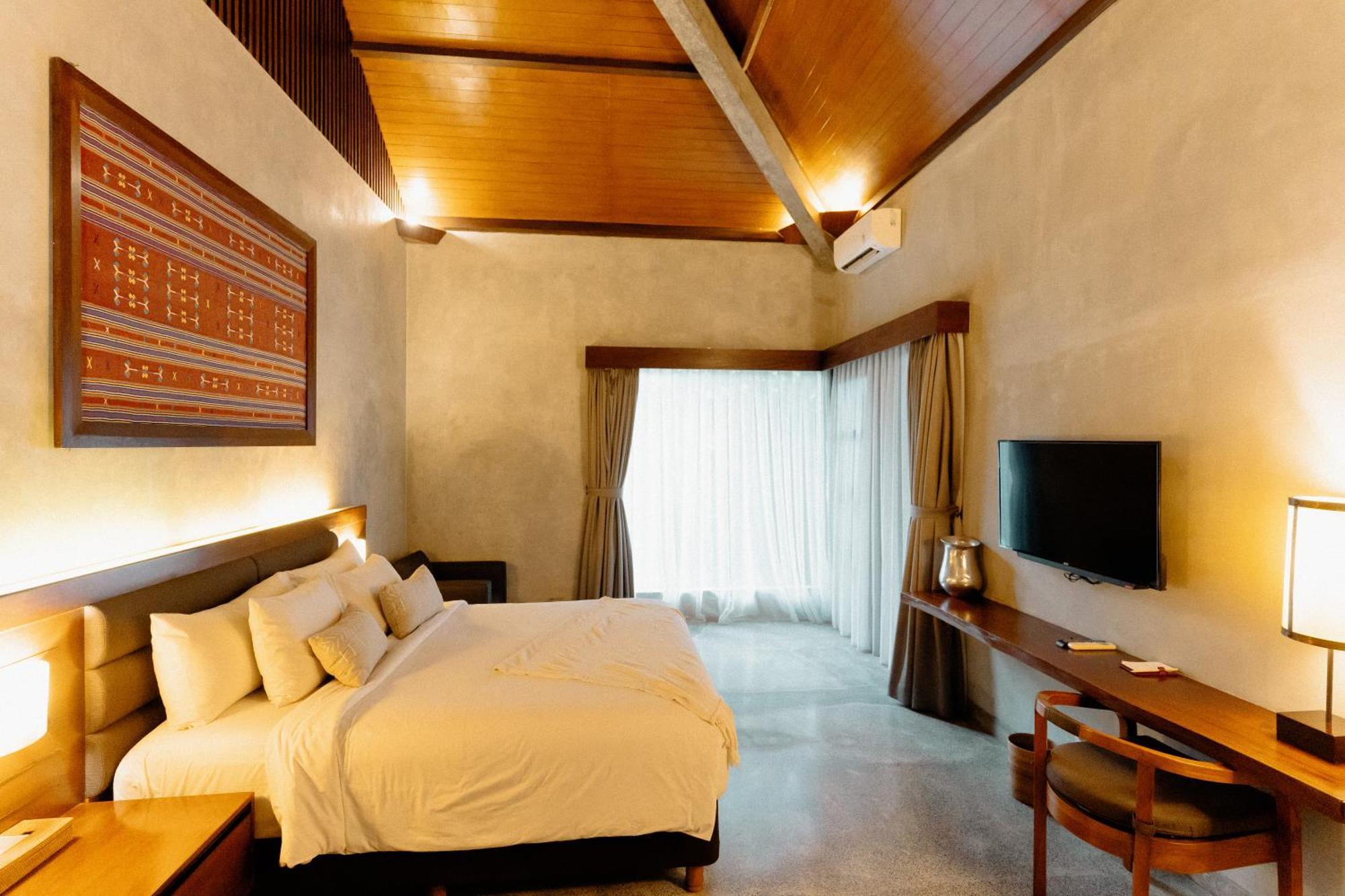 Three-Bedroom Villa Private Pool