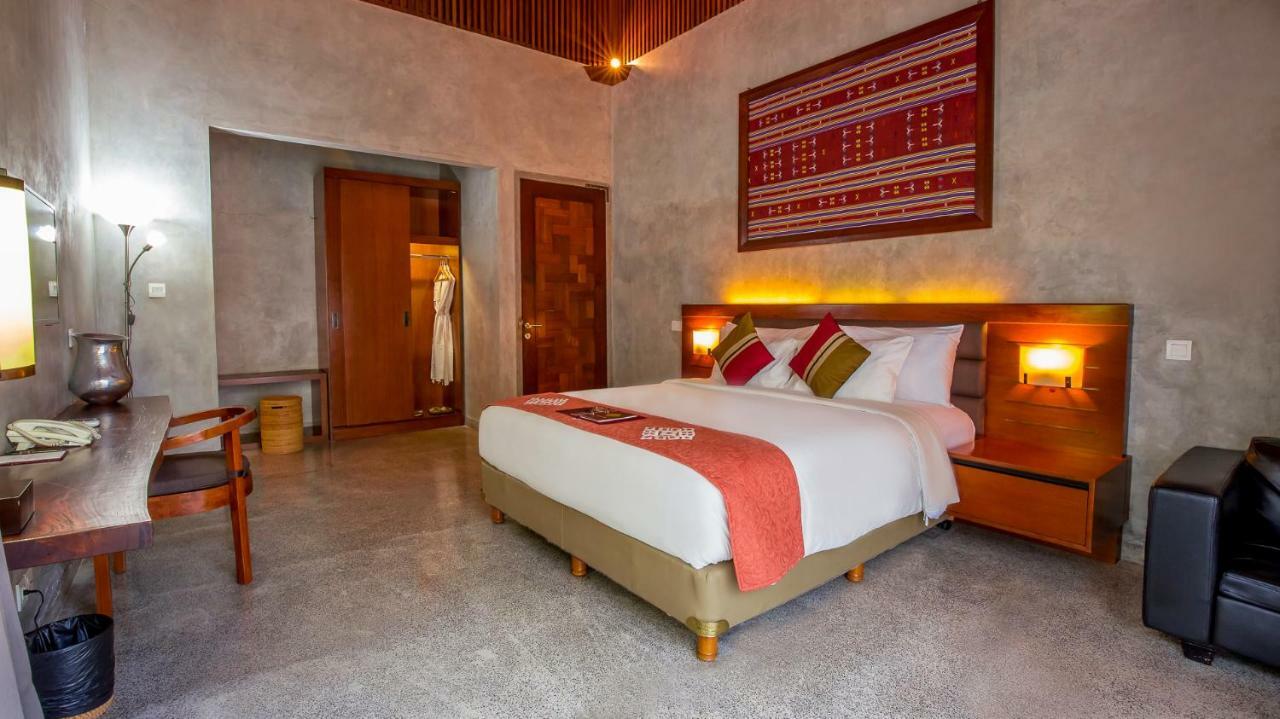 Three-Bedroom Villa Private Pool